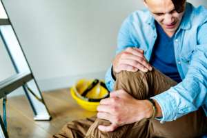 How a Manual Handling Course Reduces Workplace Injuries and Increases Productivity How a Manual Handling Course Reduces Workplace Injuries and Increases Productivity
